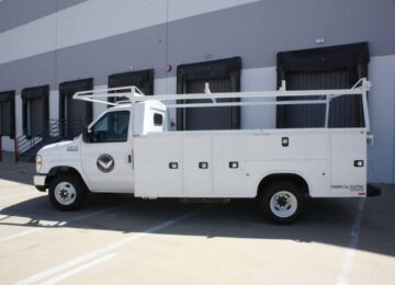 Phoenix Motor Replaces CEO with Chairman