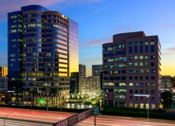 Office ­­Sector in Flux: Steep Discounts for Hi-Rise Buildings