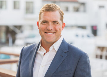 Leonid Lends Where Banks Fear to Tread