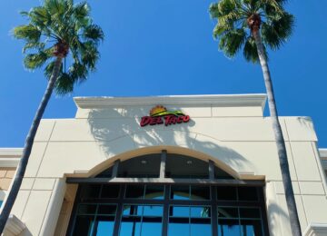 Jack in the Box Completes Del Taco Sale