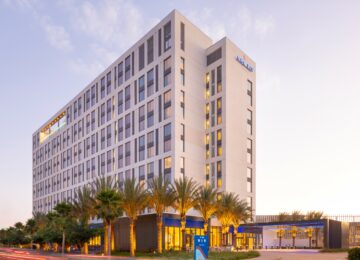 Anaheim’s Viv Hotel Defaults on Loan