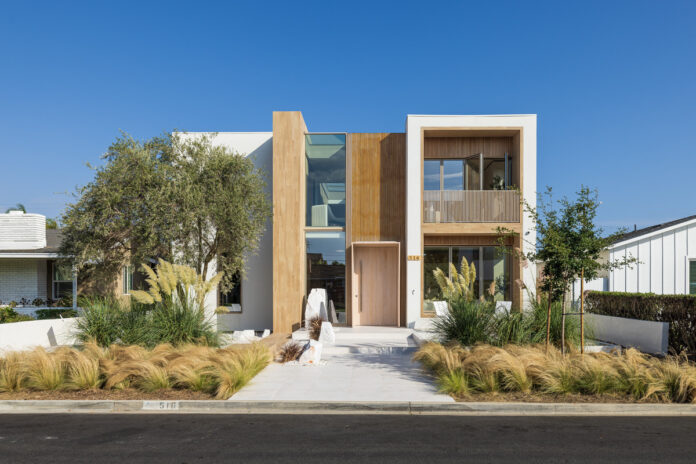 modern, contemporary house in Newport Beach