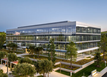 Apple Boosts OC Chipmaking Base