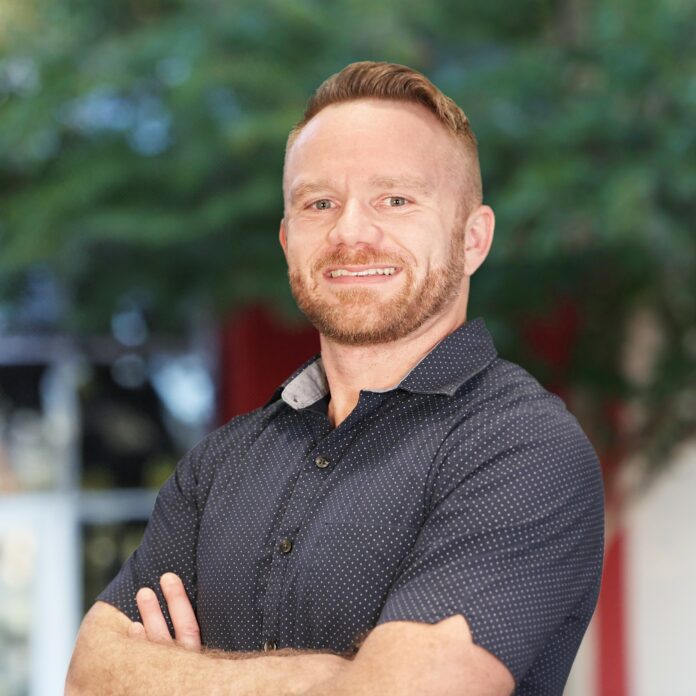 Kelly Johnson AO0A1598_Square