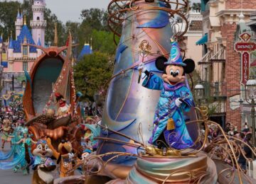 New Contract on the Table for Disneyland Resort Employees