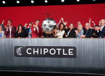 Chipotle CFO to Retire After 23-Year Run
