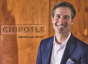 Chipotle ‘Rock Star’ Departs for Starbucks