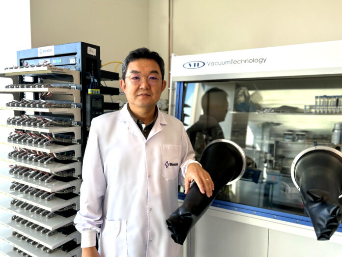 Dr. David Lee is CSO and Head of the Advanced Technology Campus at StoreDot