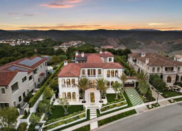 35-Foot High Crystal Cove Home Quickly Sells for $22.5M
