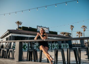 Alicia Cox: Creating a Beach Living Room in HB