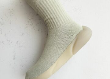 FutureStitch Debuts Sock-Shoe Hybrid