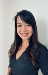 Julie Tomanpos Headshot