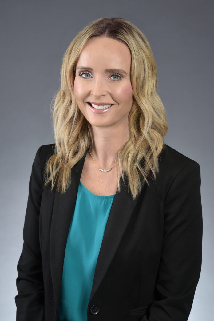 Kellie Kremer Headshot