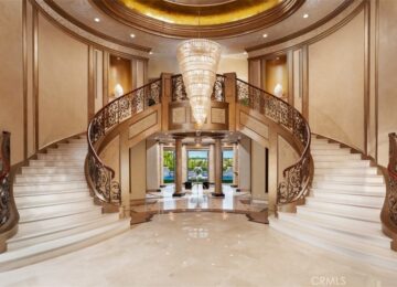 Newport Beach Estate Sells for $15.4 Million After 527 Days on Market