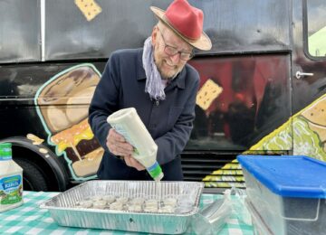 Orange County Chefs Form Network to Bring Aid to Los Angeles