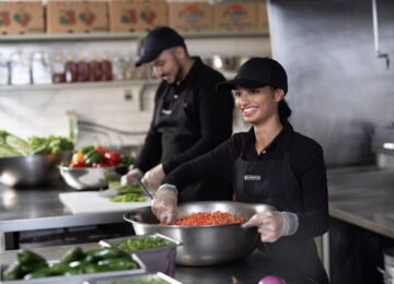 Chipotle Aims to Add 20,000 New Employees