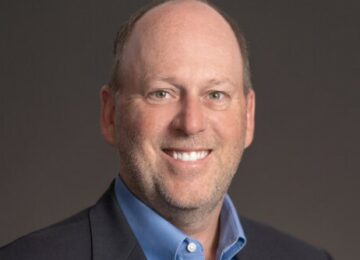 Skyworks to Lose Sales at Apple; Stock Plummets