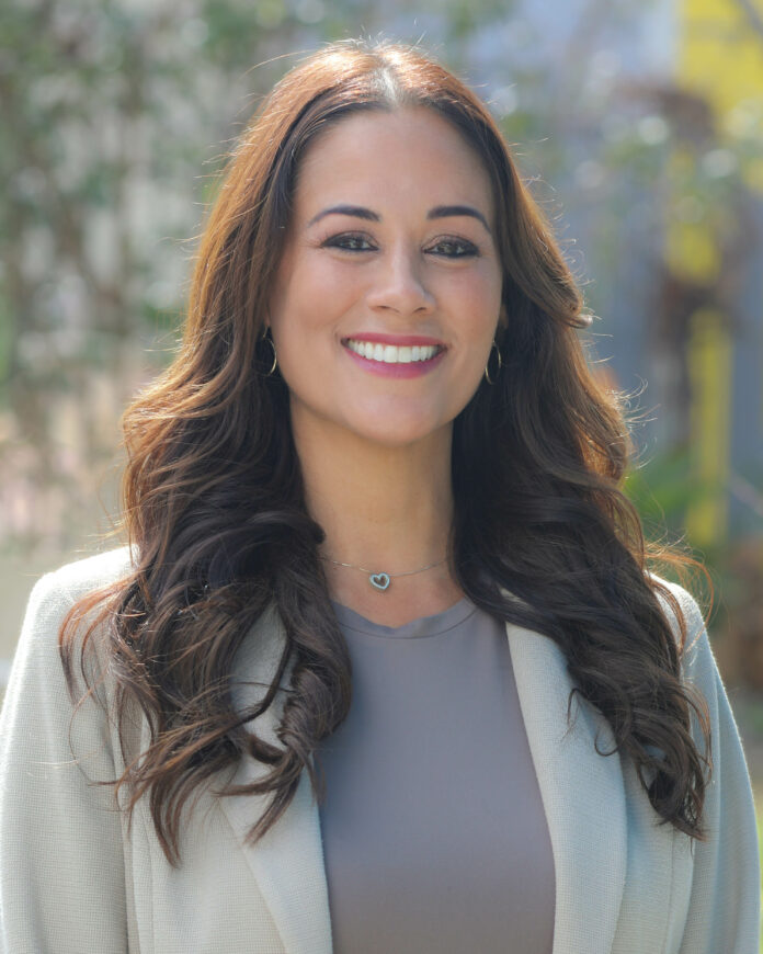 Nesha Crossman Headshot