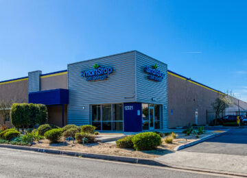 SmartStop Completes $810M IPO