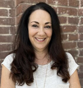 Michelle Eschardies Headshot