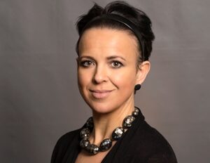 Sonia Moldovan Headshot