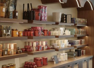 Voluspa Opens at Brea Mall