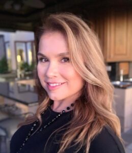 Xandra Laskowski Headshot