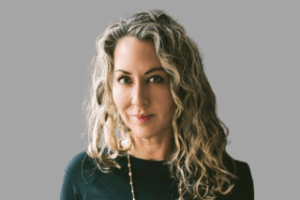 Erin Giglia Headshot