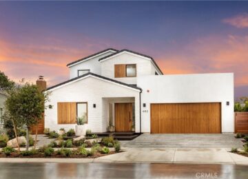 Two High-End Costa Mesa Homes Set Records