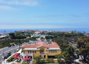 Business Briefs: Charles Schwab Opening Monarch Beach Branch