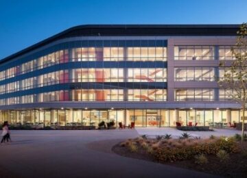 Broadcom Predicts Q1 Revenue to Boom 28%