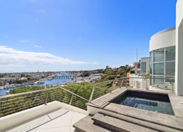 ‘Wide-lot’ Estate in Corona del Mar Sells for $17.7M